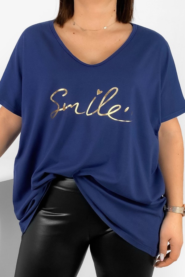 Bluzka damska T-shirt plus size w kolorze ciemny denim złoty napis smile