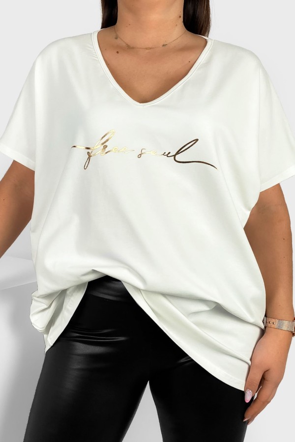 Bluzka damska T-shirt plus size w kolorze ecru złoty napis free soul