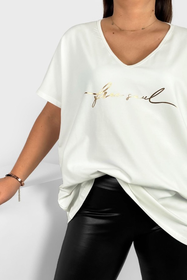 Bluzka damska T-shirt plus size w kolorze ecru złoty napis free soul 1