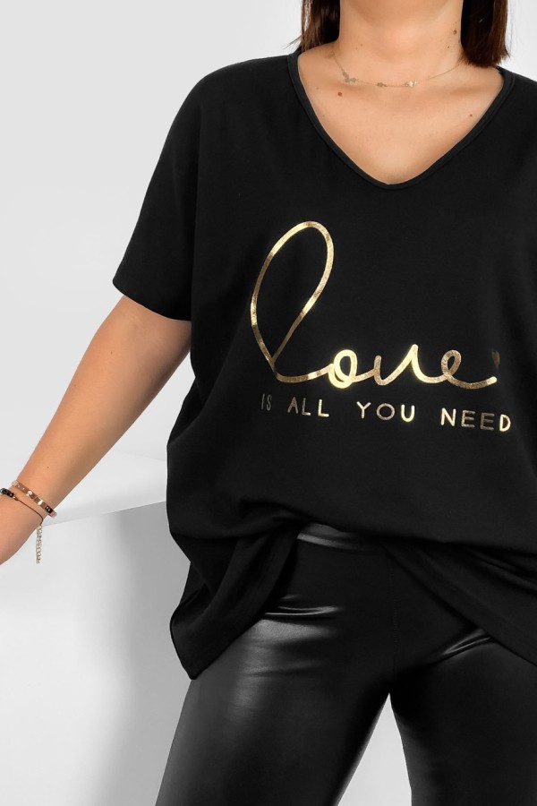 Bluzka damska T-shirt plus size w kolorze czarnym złote napisy Love 1