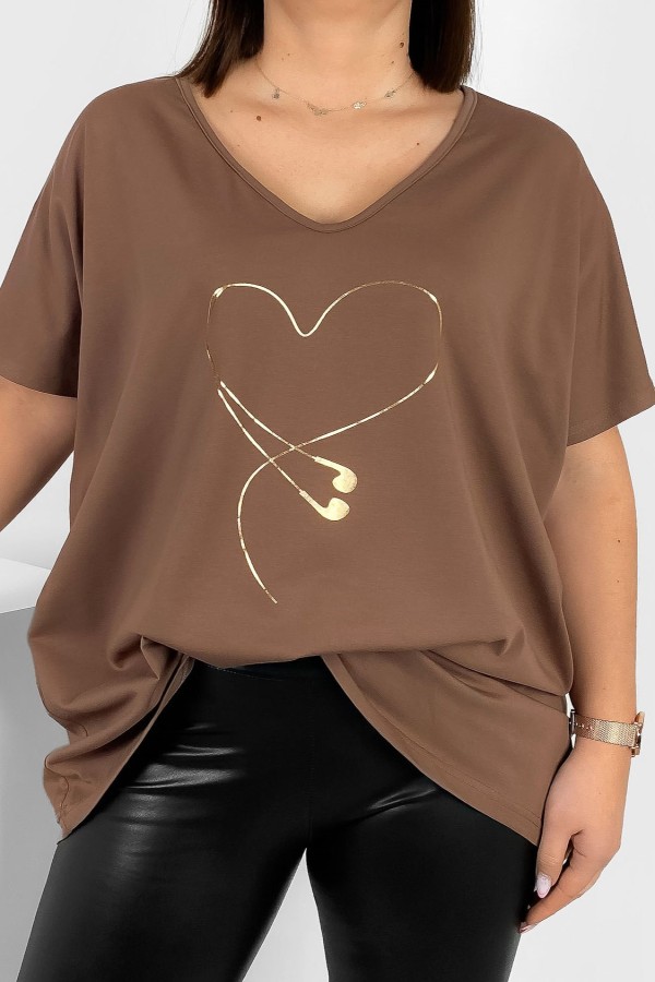 Bluzka damska T-shirt plus size w kolorze brązowym złoty nadruk serce słuchawki
