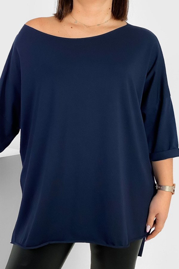 Tunika bluzka damska w kolorze granatowym oversize dłuższy tył gładka Gessa