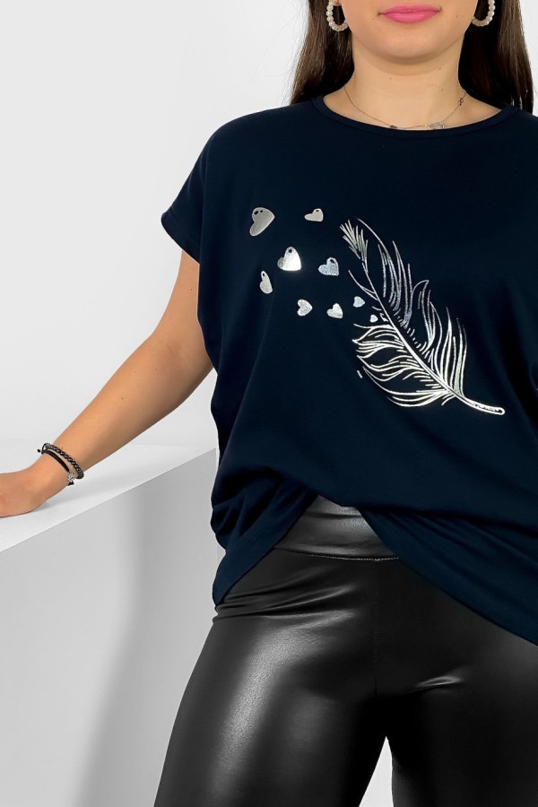 Nietoperz T-shirt damski plus size w kolorze czarnego granatu srebrny nadruk piórko Fewi 1