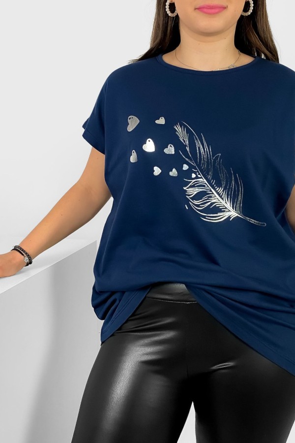 Nietoperz T-shirt damski plus size w kolorze granatowym srebrny nadruk piórko Fewi 1