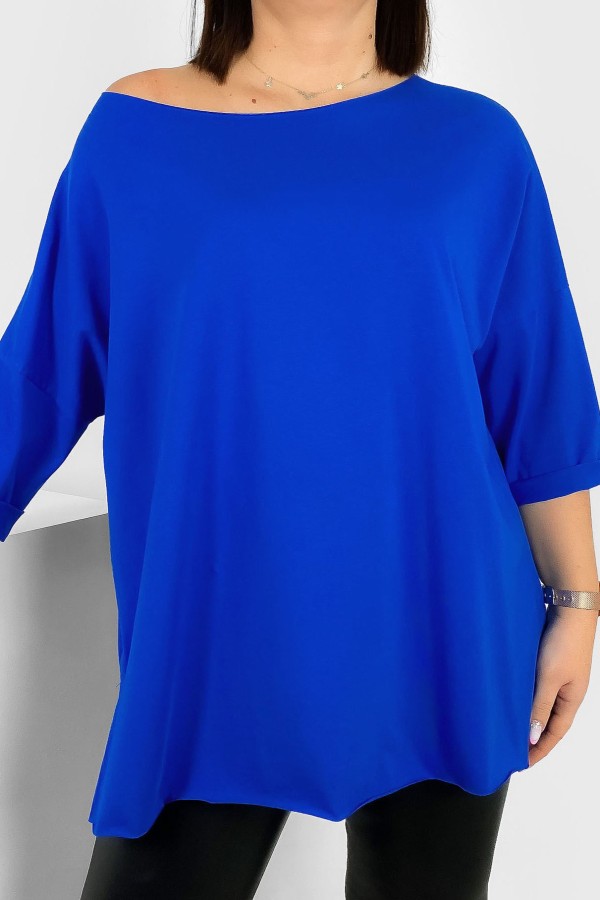 Tunika bluzka damska w kolorze chabrowym oversize dłuższy tył gładka Gessa