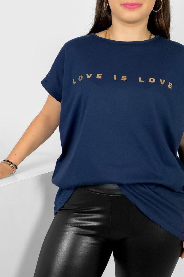 Nietoperz T-shirt damski plus size w kolorze granatowym złote napisy Love is love Marlon 1