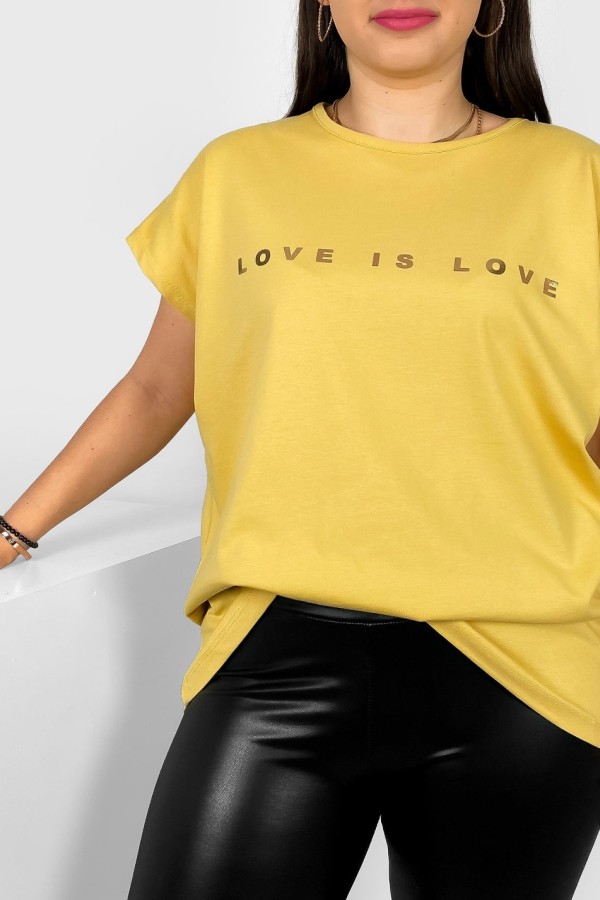 Nietoperz T-shirt damski plus size w kolorze mango złote napisy Love is love Marlon 1