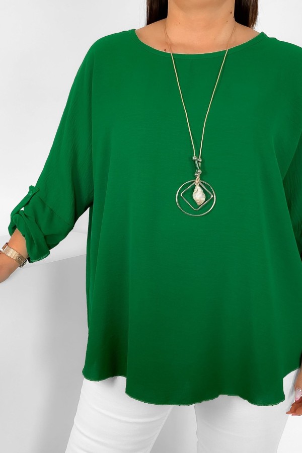Duża koszula bluzka w kolorze zielonym oversize podpinany rękaw z naszyjnikiem Anne 1