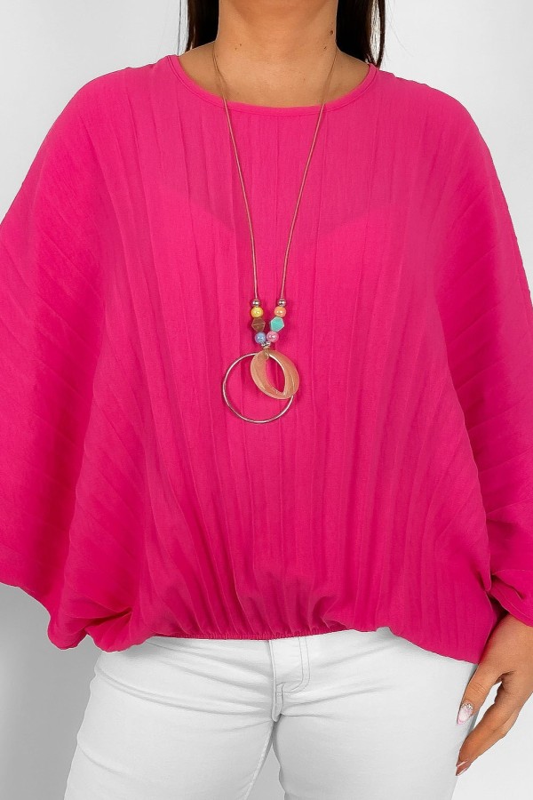 Mega oversize plisowana bluzka z gumką różowa z naszyjnikiem Iruna