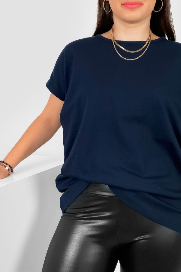 Nietoperz gładki T-shirt damski plus size w kolorze czarnego granatu Bessy 1