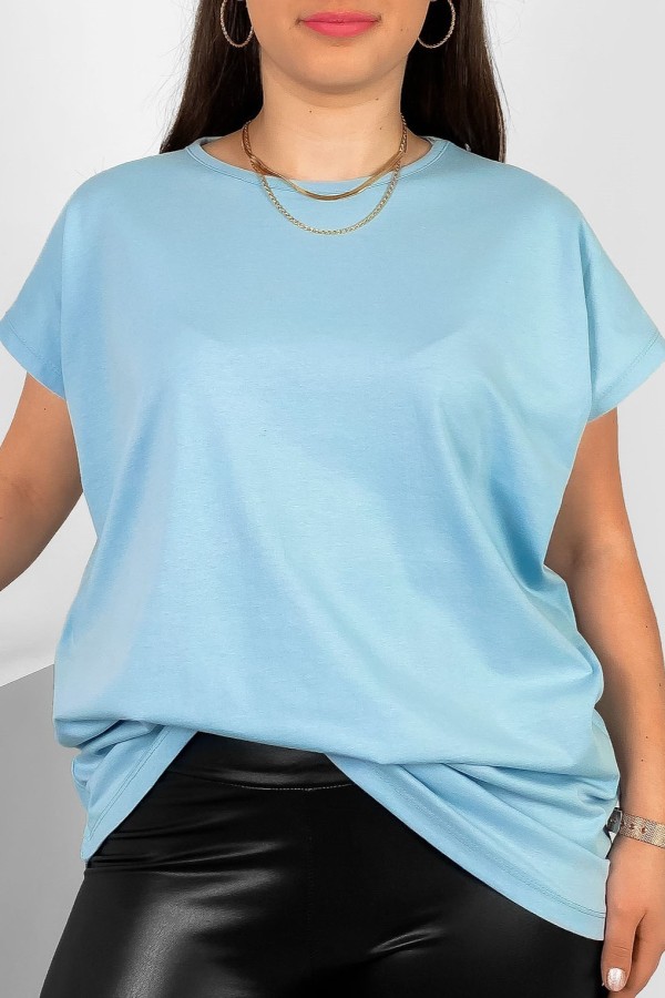 Nietoperz gładki T-shirt damski plus size w kolorze błękitnym Bessy