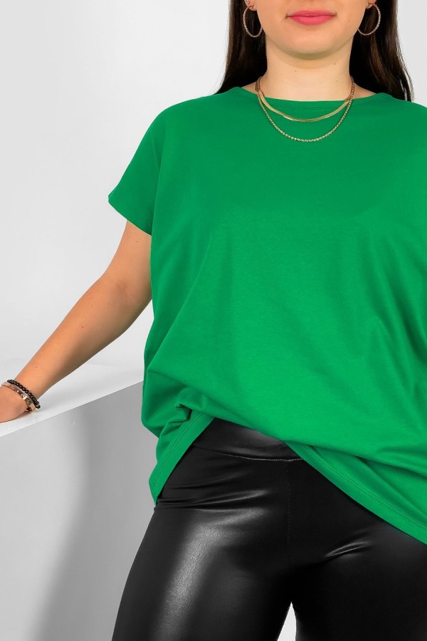 Nietoperz gładki T-shirt damski plus size w kolorze zielonym Bessy 1