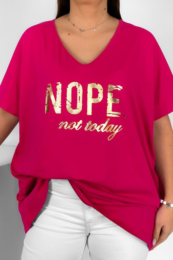 Bluzka damska plus size w kolorze malinowym złote napisy NOPE