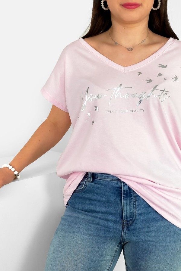 T-shirt damski plus size nietoperz baby pink V-neck print napisy Create Your Reality 1