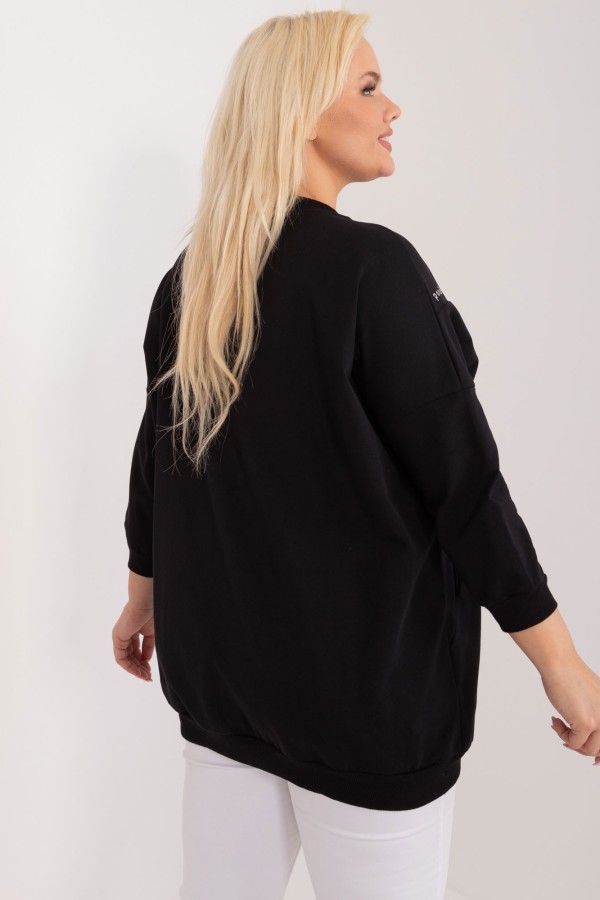 Lekka bluza damska plus size w kolorze czarnym kieszenie przeszycia Desire 3