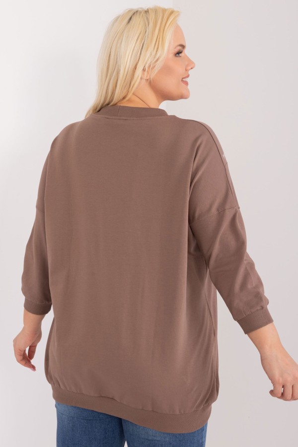 Lekka bluza damska plus size w kolorze brązowym kieszenie przeszycia Desire 3