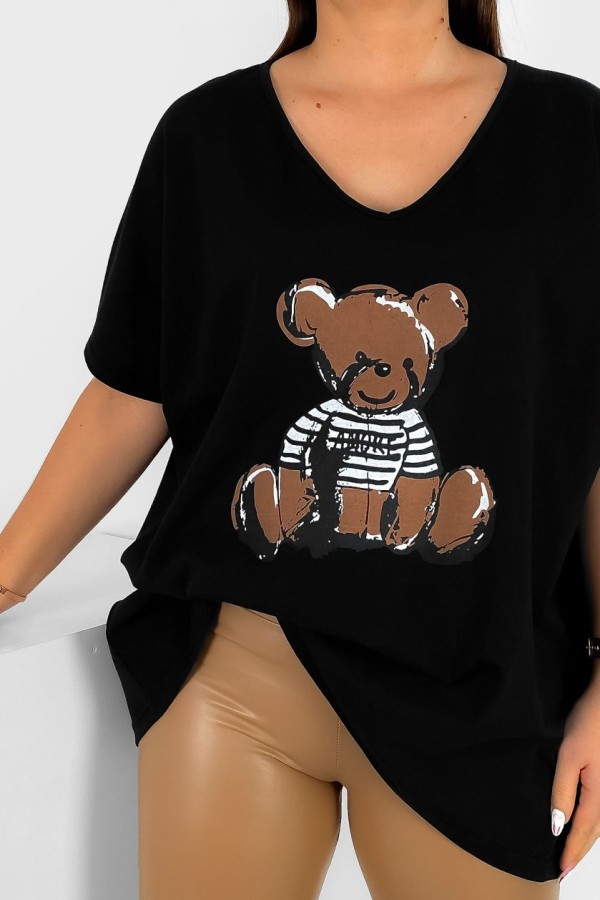 Bluzka damska T-shirt plus size w kolorze czarnym nadruk miś teddy 1