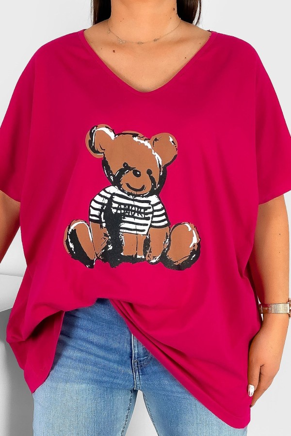 Bluzka damska plus size w kolorze malinowym nadruk miś teddy