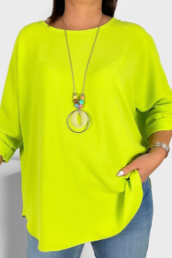 Duża koszula bluzka w kolorze limonkowym oversize podpinany rękaw z naszyjnikiem Anne
