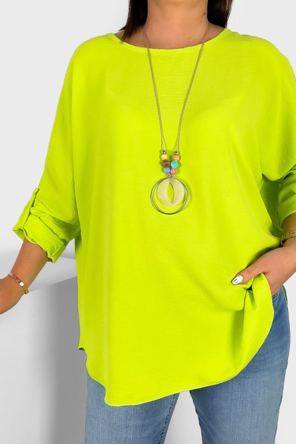 Duża koszula bluzka w kolorze limonkowym oversize podpinany rękaw z naszyjnikiem Anne 1