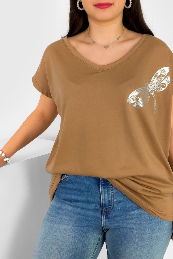 T-shirt damski plus size nietoperz dekolt w serek V-neck camelowy ważka dragonfly 1