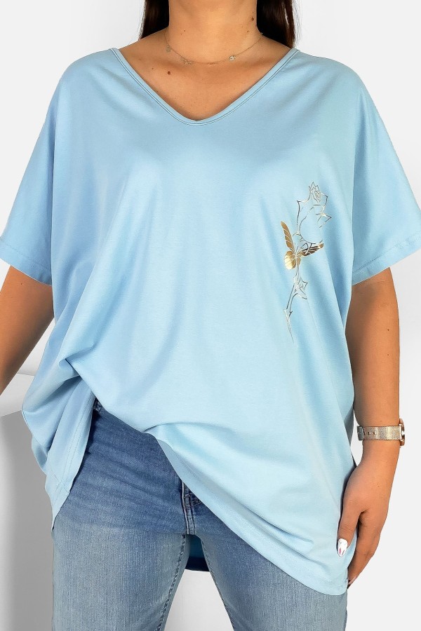Bluzka damska T-shirt plus size w kolorze błękitnym złoty nadruk róża rose