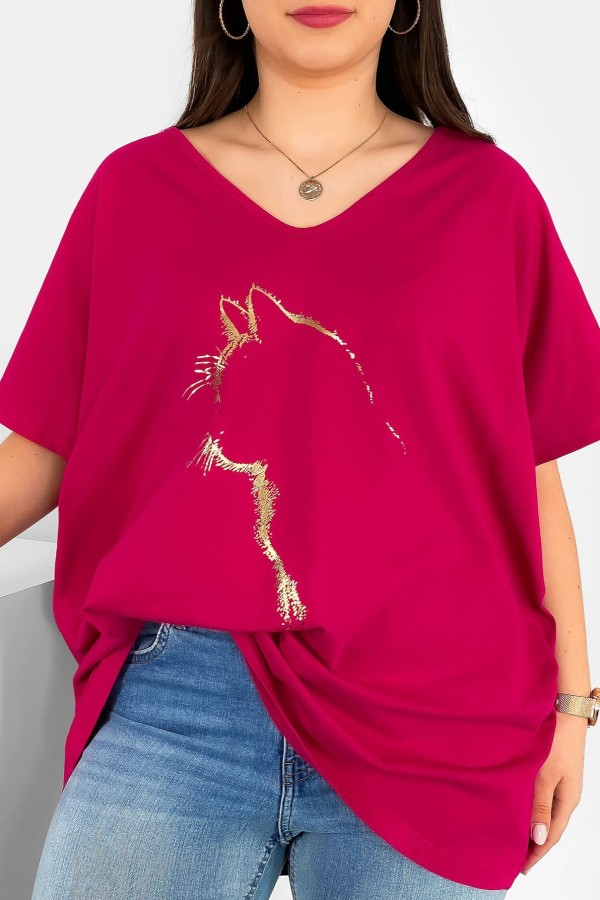 Bluzka damska T-shirt plus size w kolorze malinowym złoty nadruk zarys kota