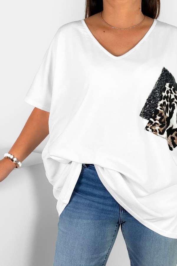 Bluzka damska T-shirt plus size w kolorze białym podwójna kieszeń cekiny gepard 1