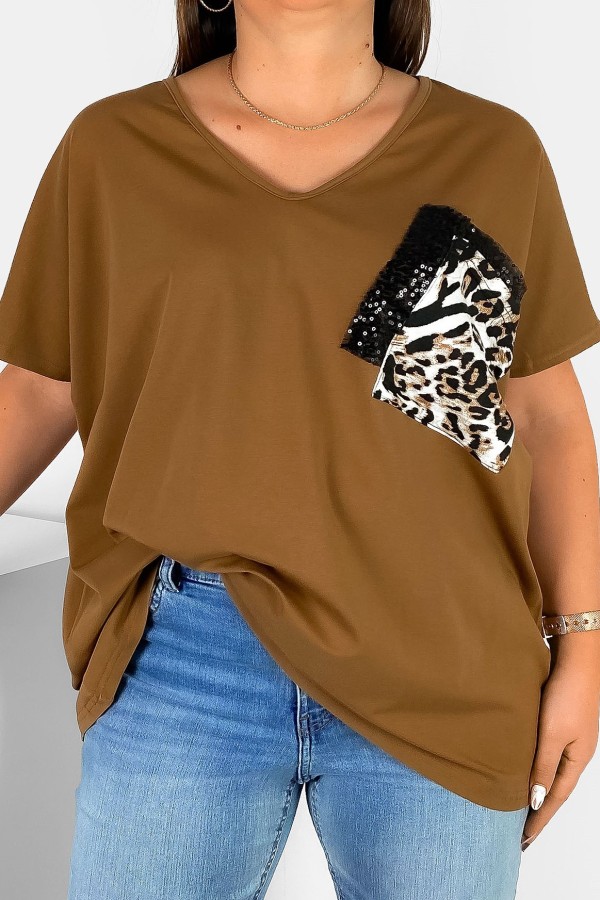Bluzka damska T-shirt plus size w kolorze cynamonowym podwójna kieszeń cekiny gepard