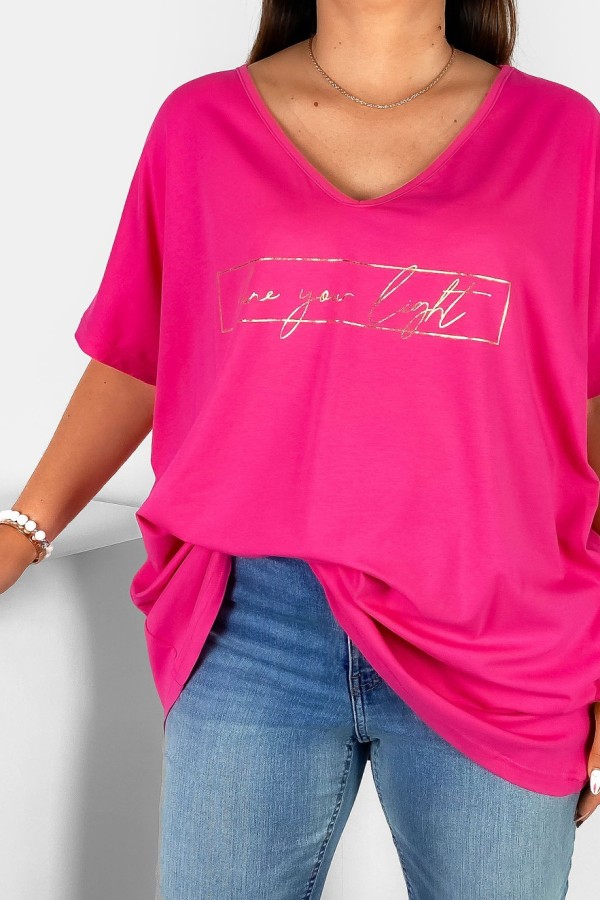 Bluzka damska T-shirt plus size w kolorze różowym złoty nadruk Shine your light 1
