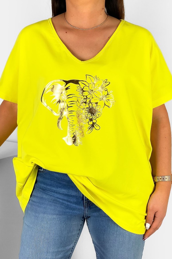 Bluzka damska T-shirt plus size w kolorze żółtym złoty nadruk kwiaty słoń