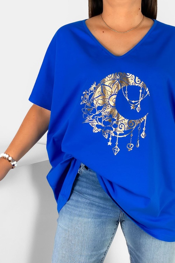 Bluzka damska T-shirt plus size w kolorze chabrowym złoty nadruk kwiaty księżyc 1