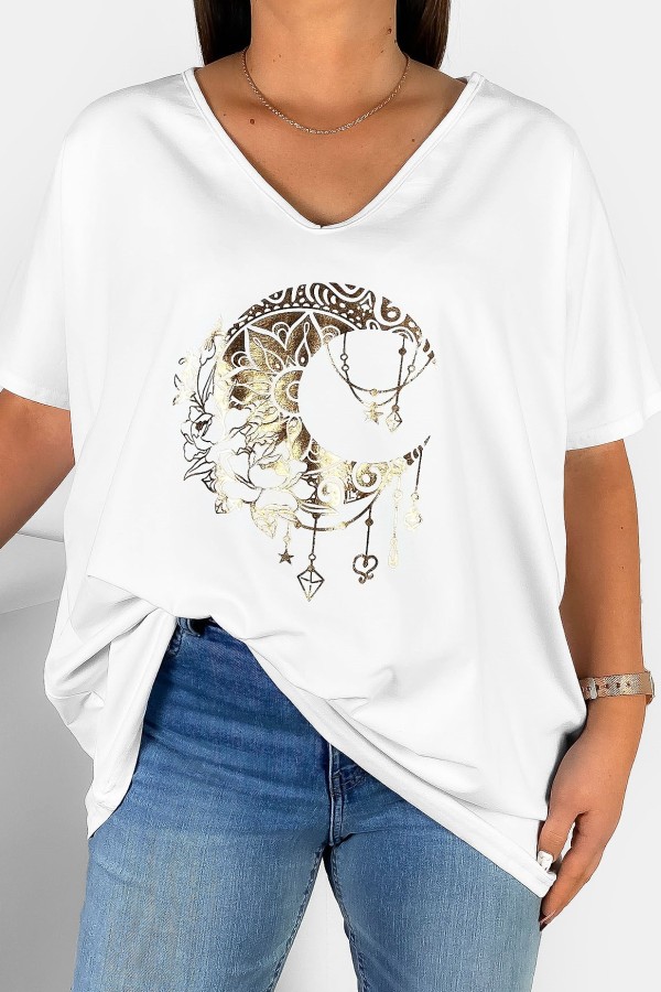 Bluzka damska T-shirt plus size w kolorze białym złoty nadruk kwiaty księżyc 2