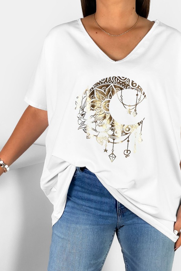 Bluzka damska T-shirt plus size w kolorze białym złoty nadruk kwiaty księżyc 1