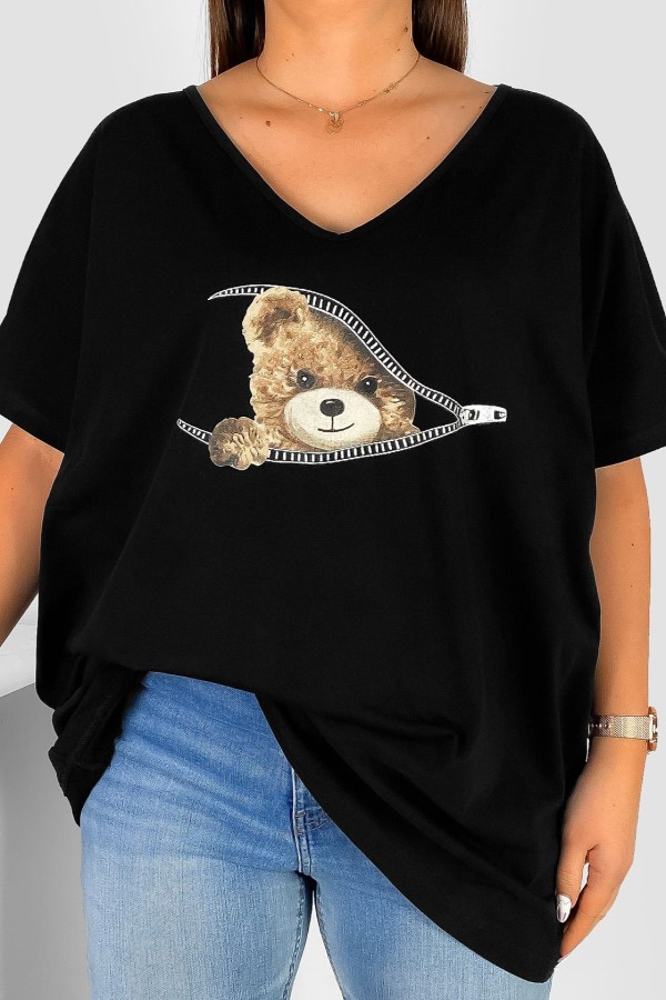 Bluzka damska T-shirt plus size w kolorze czarnym nadruk miś teddy zip 2