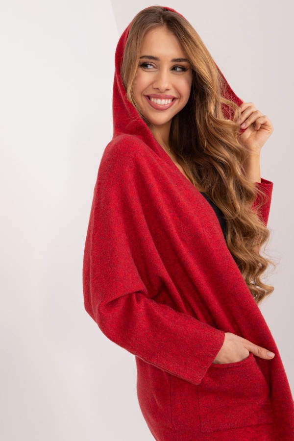 Sweter damski oversize w kolorze czerwonym narzutka milutki kardigan z kapturem Twist 2