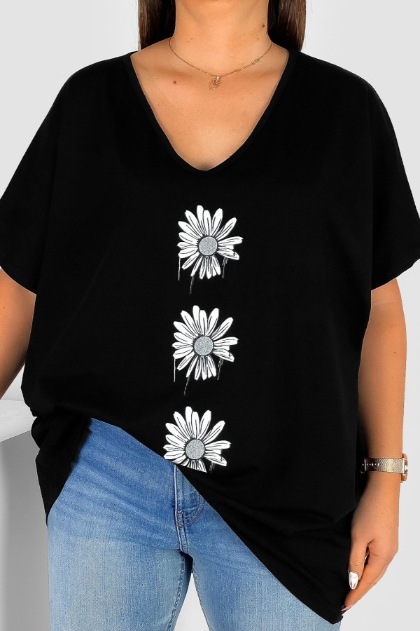 Bluzka damska T-shirt plus size w kolorze czarnym nadruk trzy stokrotki