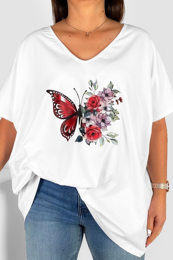 Bluzka damska T-shirt plus size w kolorze białym nadruk motyl róże