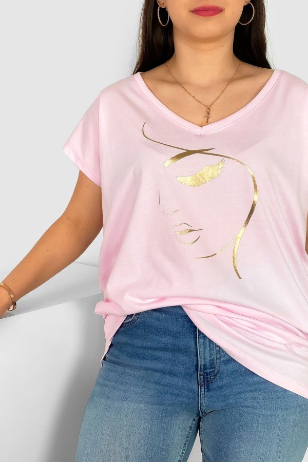 T-shirt damski plus size nietoperz dekolt w serek V-neck jasny róż line art face Elvi 1