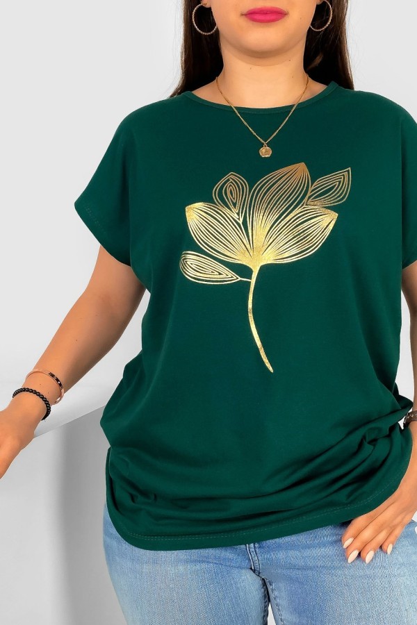 T-shirt damski plus size w kolorze butelkowej zieleni złoty print liść leaf 1