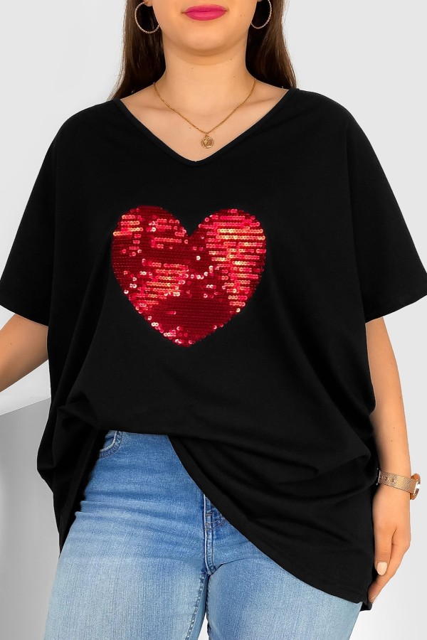 Bluzka damska T-shirt plus size w kolorze czarnym czerwone serce ciekiny