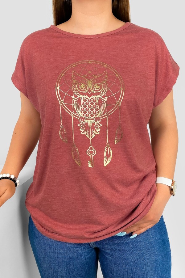 T-shirt damski nietoperz w kolorze truskawkowym nadruk złota sowa puchacz