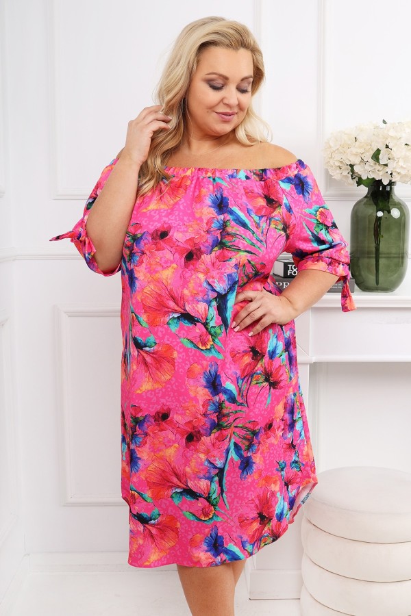 Sukienka hiszpanka plus size w kolorze fuksji wzory kwiaty Yatsil 3