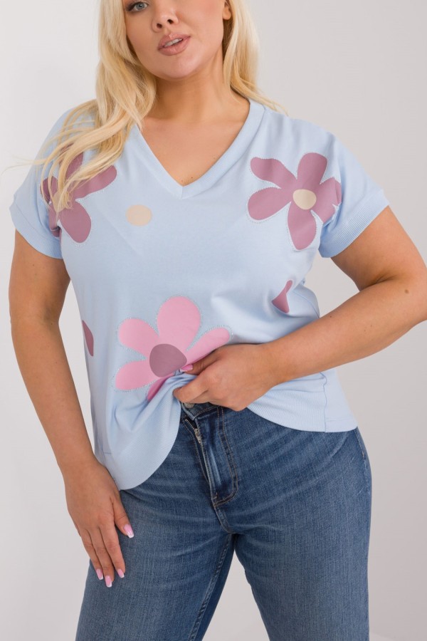 Bluzka damska T-shirt plus size w kolorze błękitnym print kwiaty dżety Coco