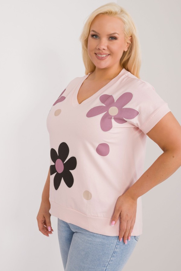 Bluzka damska T-shirt plus size w kolorze pudrowym print kwiaty dżety Coco 2