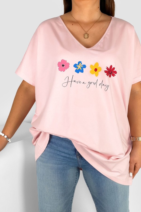Bluzka damska T-shirt plus size w kolorze pudrowym print flowers good day 1