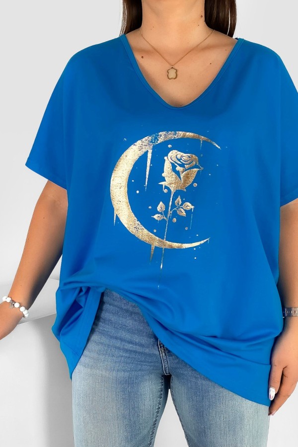 Bluzka damska T-shirt plus size w kolorze niebieskim złoty nadruk moon rose 1