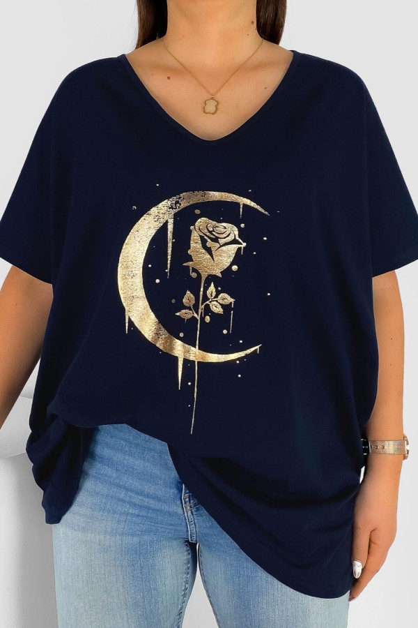Bluzka damska T-shirt plus size w kolorze granatowym złoty nadruk moon rose