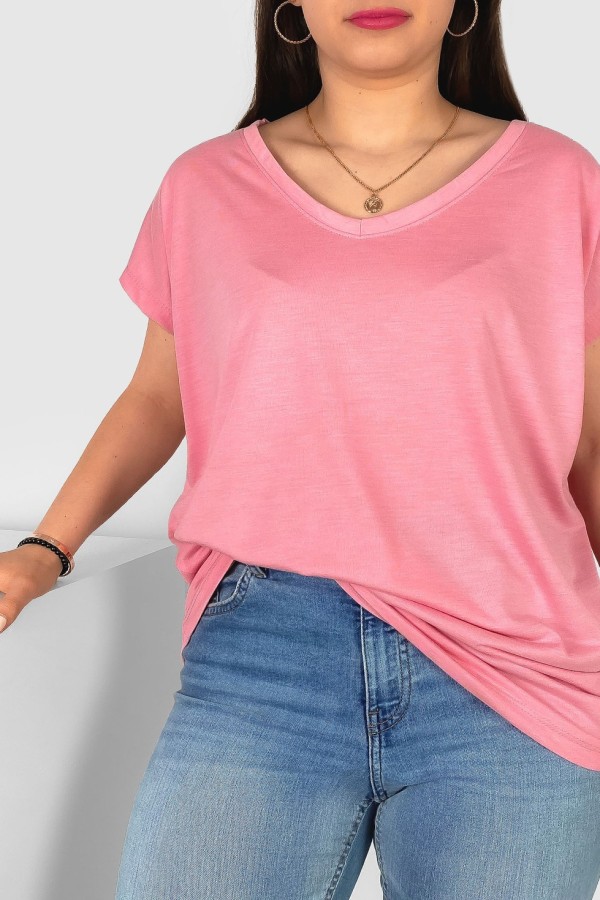T-shirt damski plus size w kolorze różowego melanżu nietoperz dekolt w serek V-neck Roxa 1