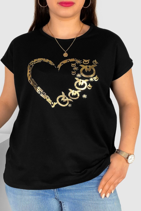 T-shirt damski plus size w kolorze czarnym złoty print serce pierścienie